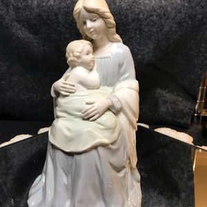 Madonna with baby HOMECO